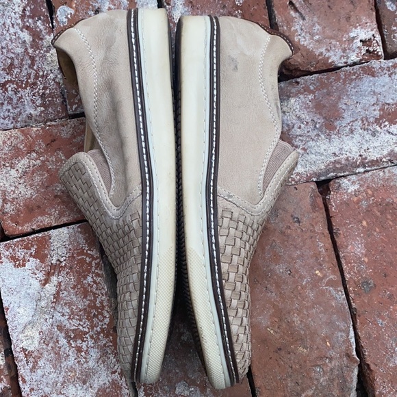 - j&M - Picture 6 of 13